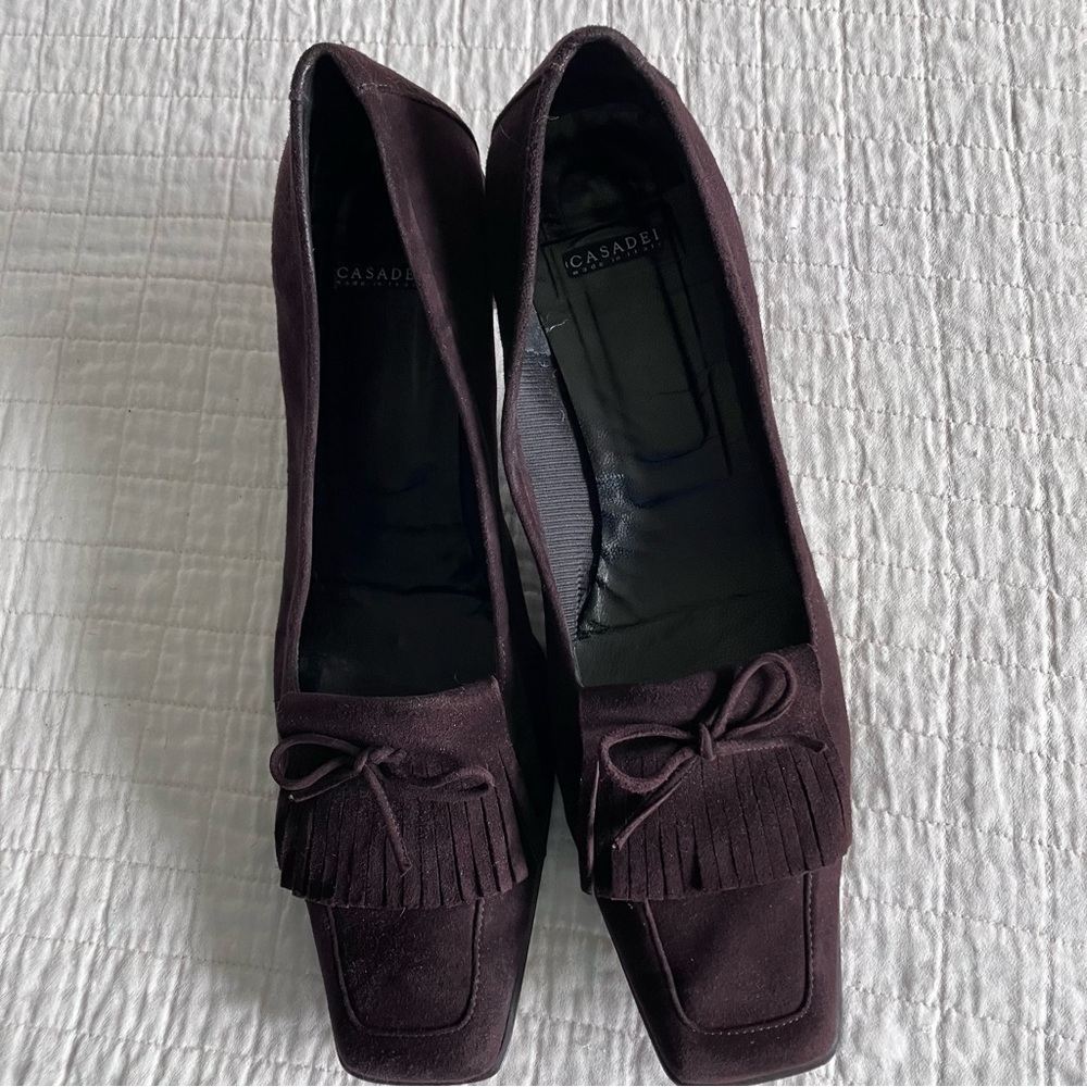 VTG EUC Casadei brown suede pumps w/tie & fringe vamp